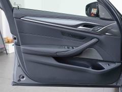 BMW 5 Series (Imported) 525i M Sport Package - ფოტო 10