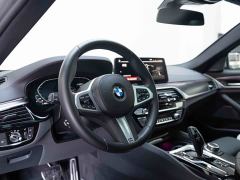 BMW 5 Series (Imported) 525i M Sport Package - ფოტო 11