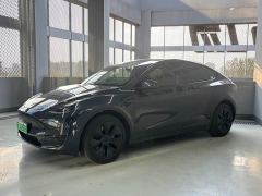 Tesla Model Y Rear-Wheel Drive - photo 1