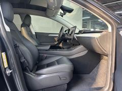 Tesla Model Y Rear-Wheel Drive - photo 5
