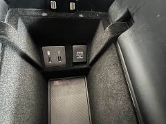XPeng P7 670G - фото 12