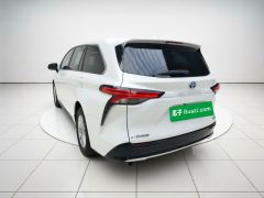 Toyota Sienna 2.5L Hybrid Prestige Edition - photo 5