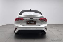 Ford Focus EcoBoost 180 ST-Line - photo 4