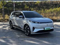 Dongfeng eπ008 210Ultra Ruoyi Edition 5-seater - photo 4
