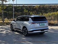 Dongfeng eπ008 210Ultra Ruoyi Edition 5-seater - photo 8