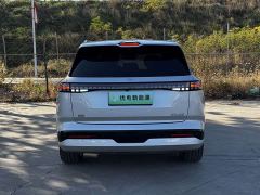 Dongfeng eπ008 210Ultra Ruoyi Edition 5-seater - photo 9