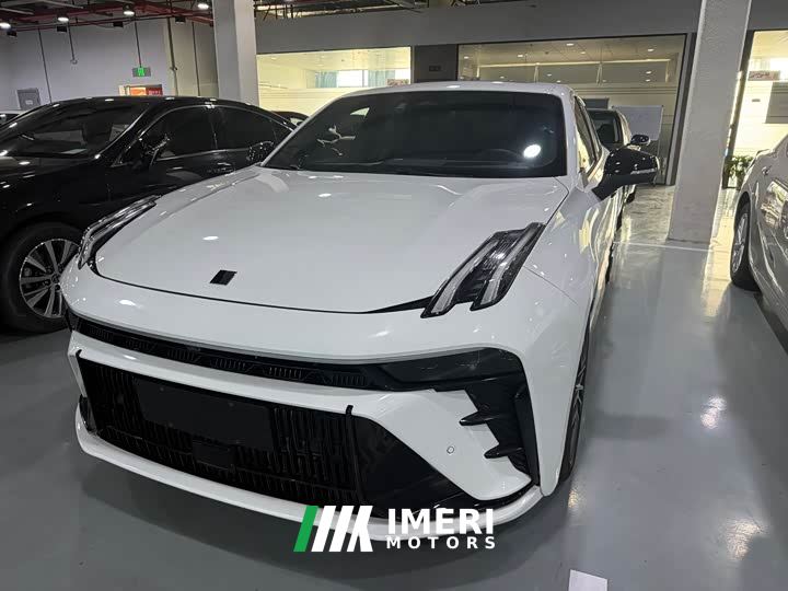 Lynk & Co 03 2.0T Diesel DCT Halo Edition - car from China