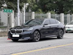 BMW 5 Series 530Li Premier M Sport Package - ფოტო 1