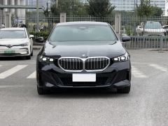 BMW 5 Series 530Li Premier M Sport Package - ფოტო 2
