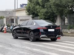 BMW 5 Series 530Li Premier M Sport Package - ფოტო 3