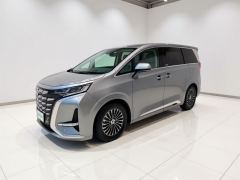 Denza D9 DM-i 1.5T 180km AWD Version 7 - ფოტო 1