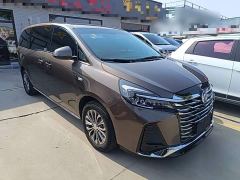 Buick GL8 Land Business Class Comfort Edition - фото 3