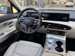 Genesis GV70 2.5T AWD Flagship Edition - ფოტო 11