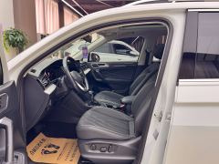 Volkswagen Tiguan L 330TSI RWD Smart Edition - photo 9