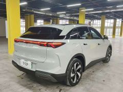 BAIC ARCFOX Alpha T5 Extended Range 1215 Yuan Jing Zhi Xing Version - ფოტო 16