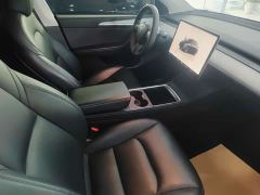 Tesla Model Y Rear-Wheel Drive - ფოტო 4