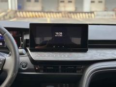 Toyota Camry Hybrid 2.0HE Elite - ფოტო 11