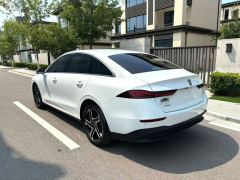 Roewe D7 Plug-in Hybrid 1.5L 125km Flagship Edition - фото 5