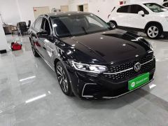 Volkswagen Passat 330TSI Starry Sky Luxury Edition - ფოტო 3