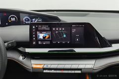 Changan UNI-V 1.5T Premium Version - ფოტო 16