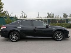 Toyota Camry Dual-Engine 2.5HG Luxury Edition - photo 7