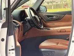 Toyota Vellfire Crown Hybrid 2.5L Executive Premier Edition - фото 9