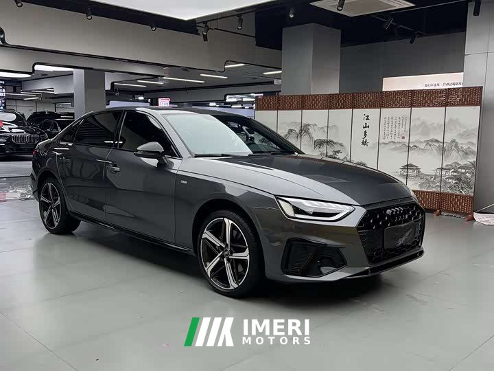 Audi A4L 40 TFSI Luxury Dynamic - ავტომობილი ჩინეთიდან