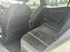Volkswagen Golf 280TSI R-Line - фото 9