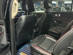 Ford Explorer EcoBoost 285 4WD Titanium Edition 6-seater - ფოტო 9
