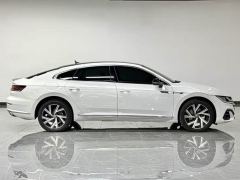 Volkswagen CC 330TSI Dazzling Popular Edition - фото 12