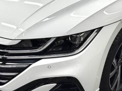 Volkswagen CC 330TSI Dazzling Popular Edition - фото 8