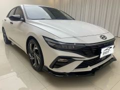 Hyundai Elantra 1.5L CVT Leading Edition - photo 3