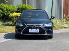 Lexus ES 200 Excellence Edition - photo 2