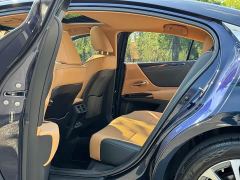 Lexus ES 200 Excellence Edition - photo 8