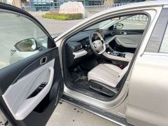 Geely Galaxy Xingyao 6 125km Explorer Edition - ფოტო 9