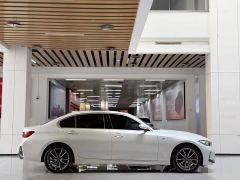 BMW 3 Series 325Li M Sport Package - фото 3