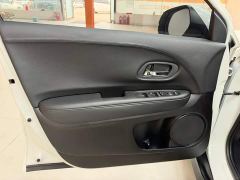 Honda Vezel 1.5L CVT Pioneer Edition - фото 8