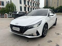 Hyundai Elantra 1.5L CVT Luxury - photo 1