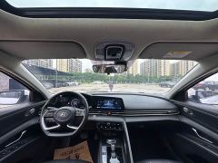 Hyundai Elantra 1.5L CVT Luxury - photo 8