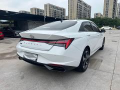 Hyundai Elantra 1.5L CVT Luxury - photo 9