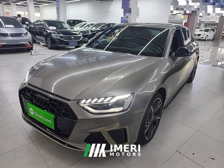 Audi A4L 40 TFSI Luxury Dynamic - автомобиль из Китая