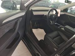 Tesla Model Y Rear-Wheel Drive - ფოტო 15