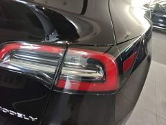 Tesla Model Y Rear-Wheel Drive - ფოტო 7