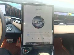Geely Boyue L 1.5TD DCT Luxury - ფოტო 12