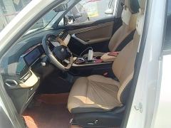 Geely Boyue L 1.5TD DCT Luxury - ფოტო 14