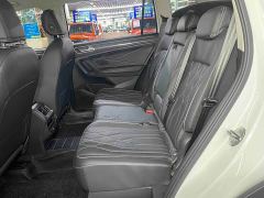 Volkswagen Tiguan L 330TSI Automatic FWD R-Line Comfort Edition - photo 10
