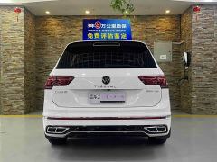 Volkswagen Tiguan L 330TSI Automatic FWD R-Line Comfort Edition - photo 4
