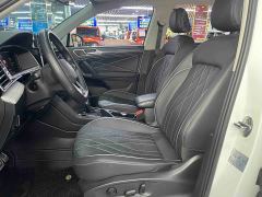 Volkswagen Tiguan L 330TSI Automatic FWD R-Line Comfort Edition - photo 5