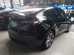 Tesla Model Y Rear-Wheel Drive - ფოტო 6
