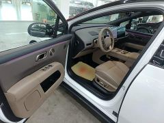 Li Auto i6 Four-Wheel Drive Standard Edition - ფოტო 15